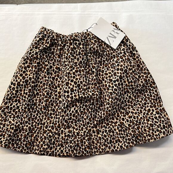ZARA Kids | Animal Print | FINE WALED CORDUROY SKIRT - Picture 5 of 7
